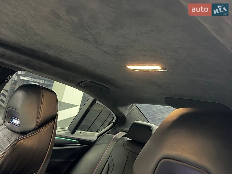 Седан BMW M5 2019 в Киеве фото 28 Седан BMW M5 2019 в Киеве