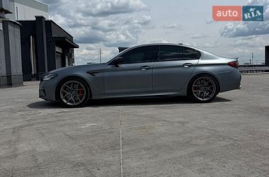Седан BMW M5 2021 в Киеве