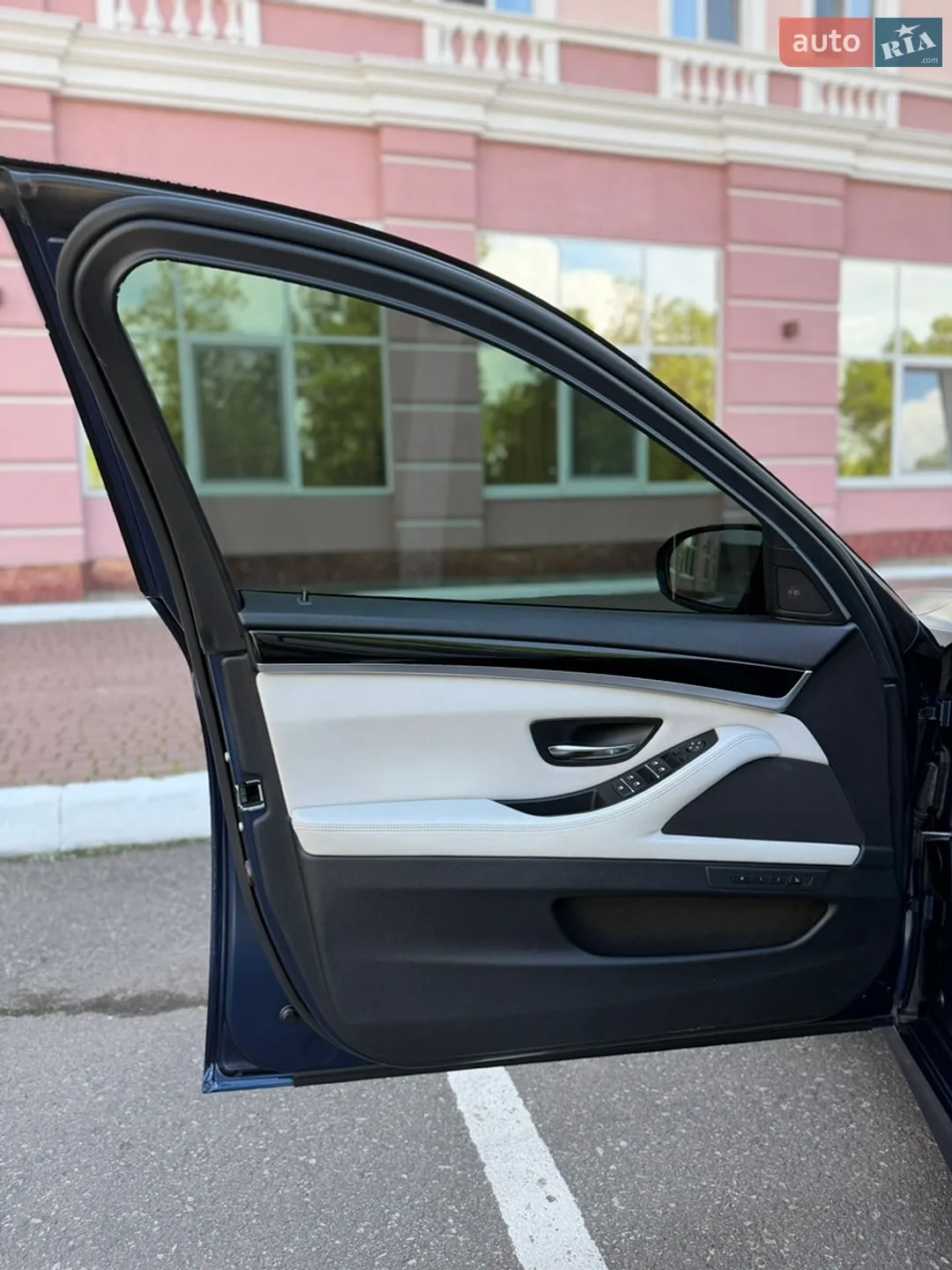2012 BMW M5 - мініатюра 55