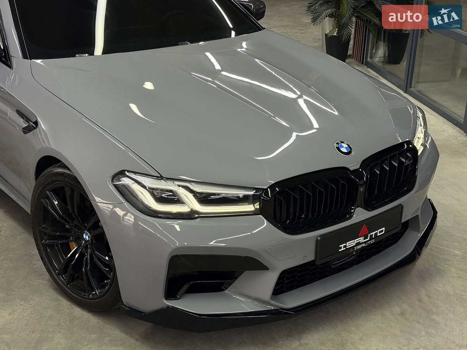 2018 BMW M5 - мініатюра 3