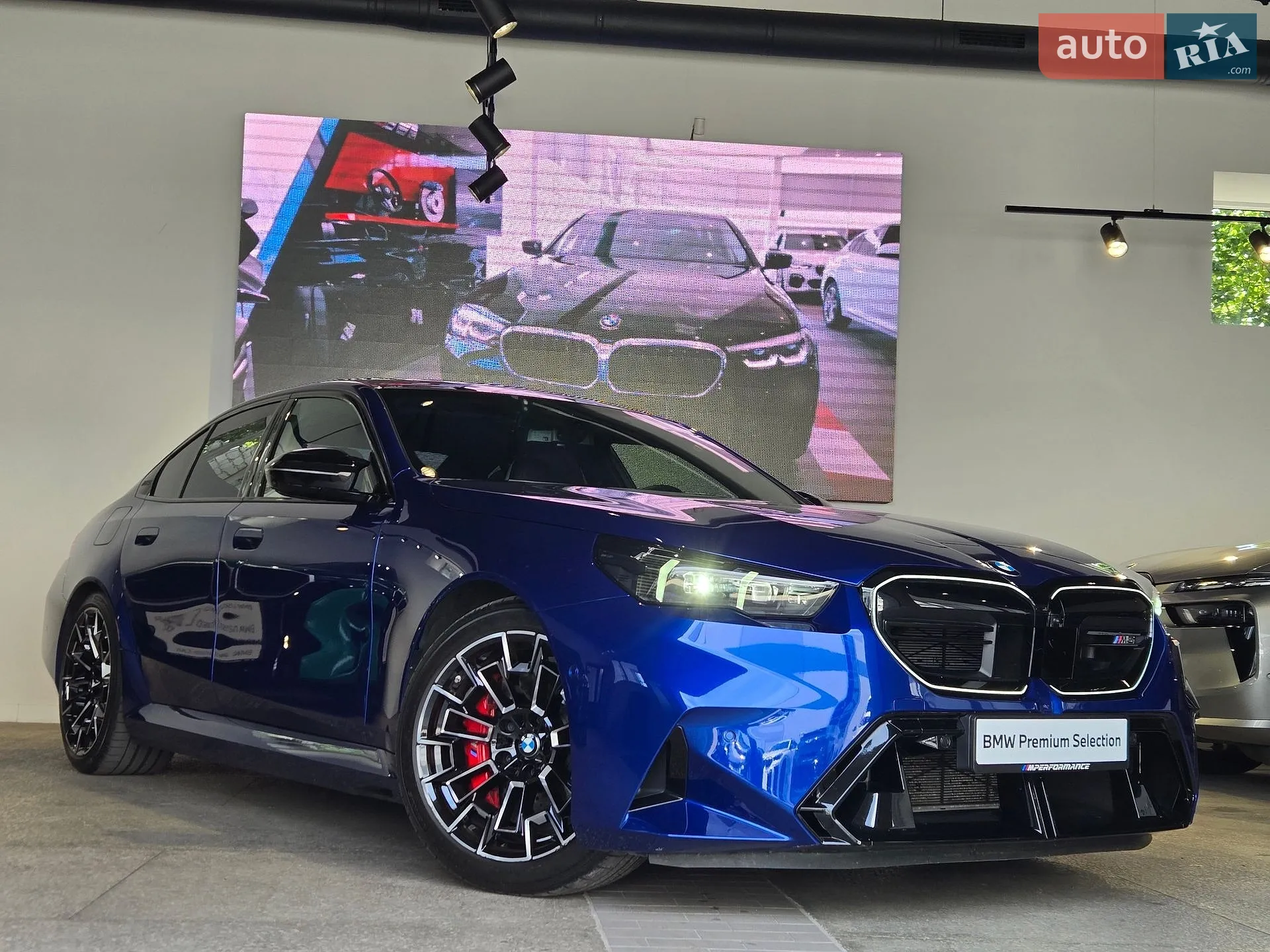 2025 BMW M5 - мініатюра 4