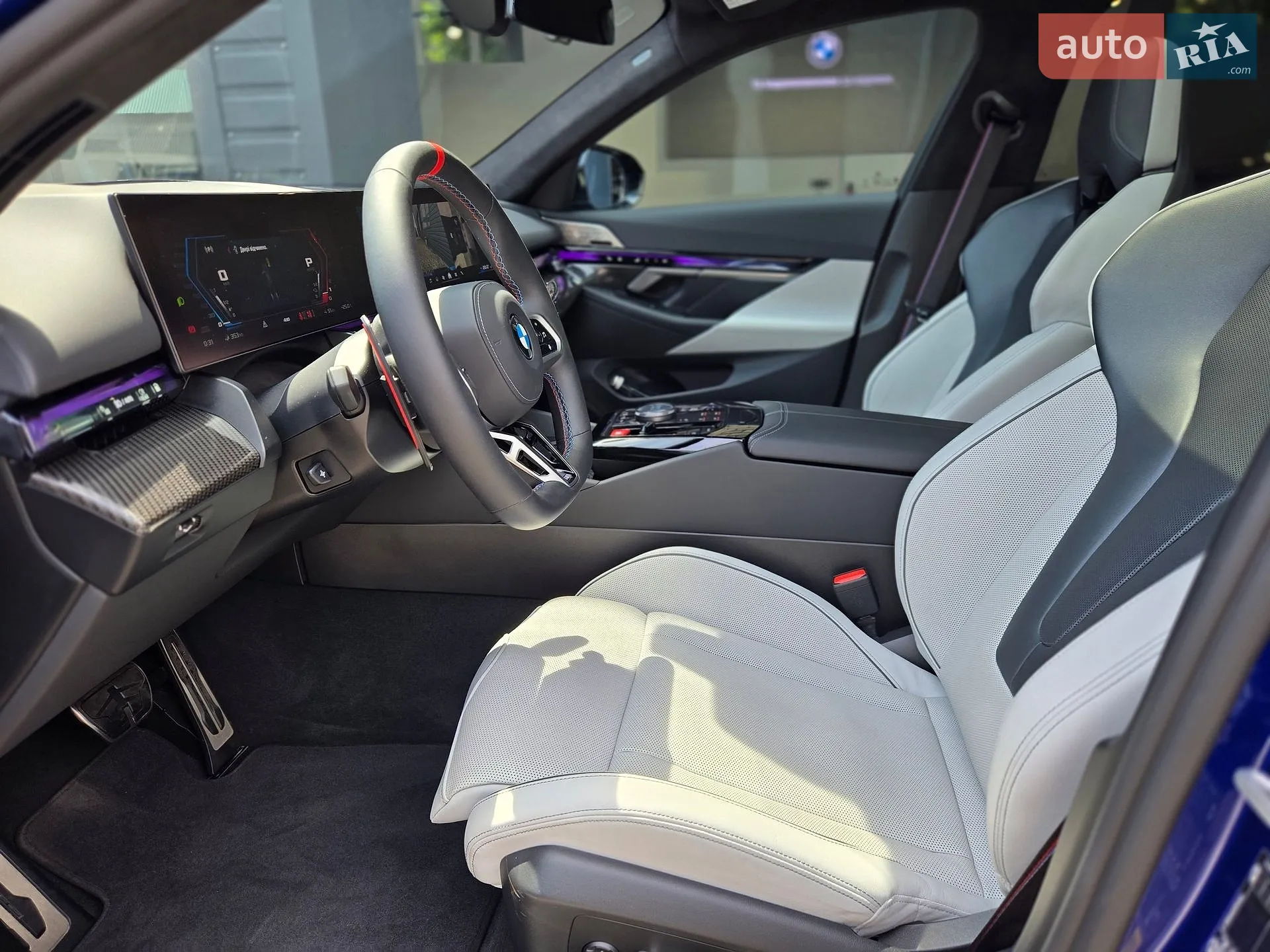 2025 BMW M5 - мініатюра 12