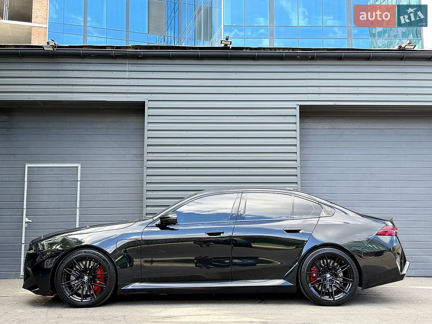 2024 BMW M5 - мініатюра 14