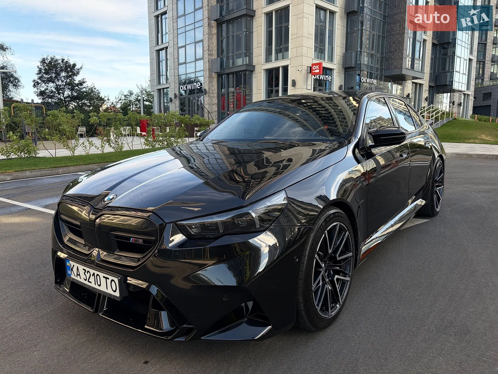 2025 BMW M5 - мініатюра 5