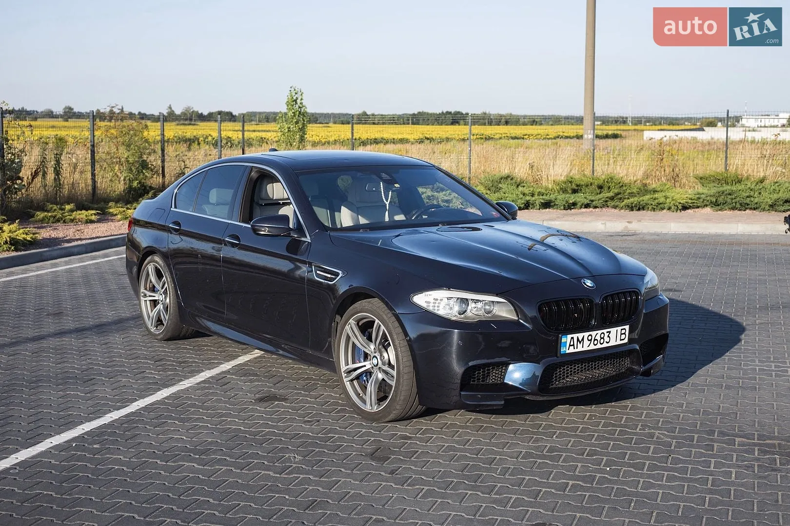 2012 BMW M5 - фото 1