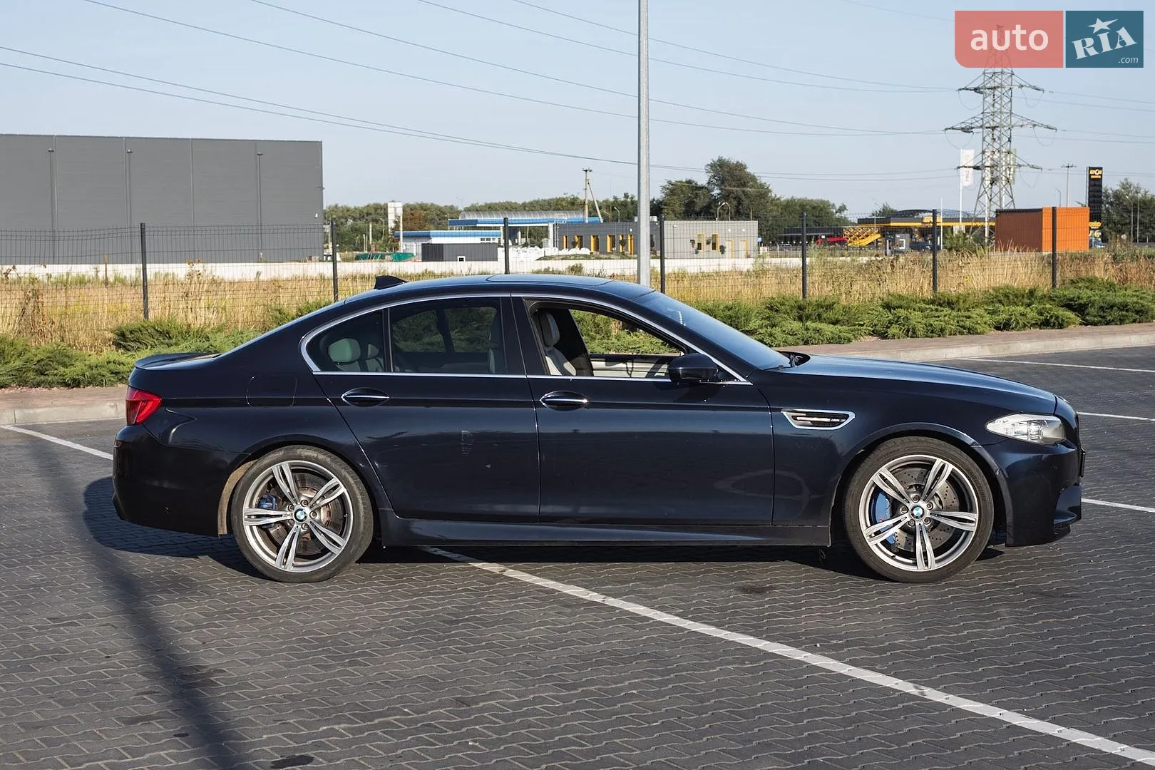 2012 BMW M5 - мініатюра 4
