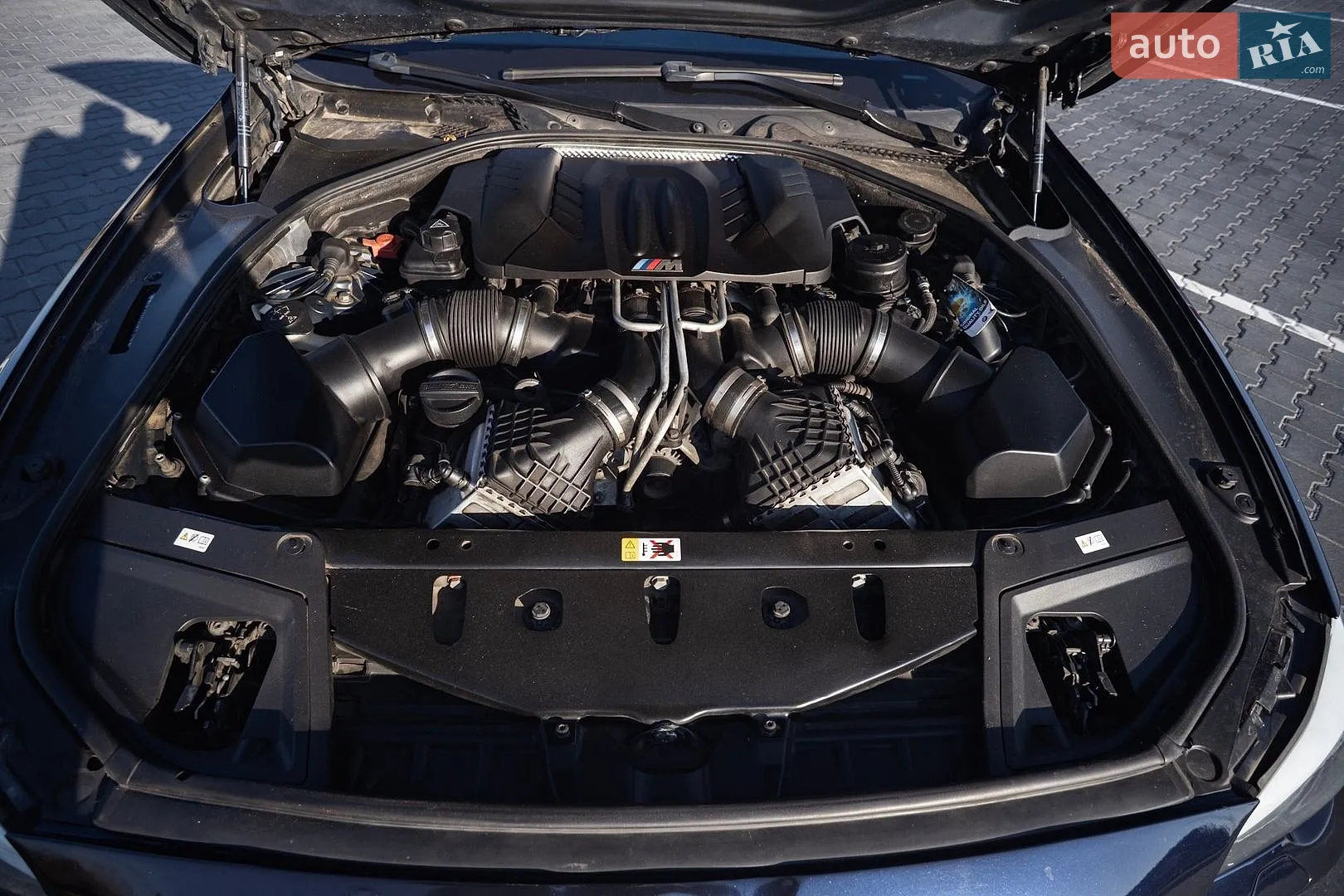 2012 BMW M5 - мініатюра 14