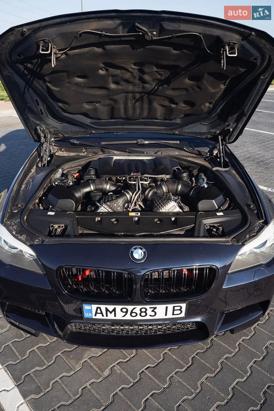 2012 BMW M5 - мініатюра 15