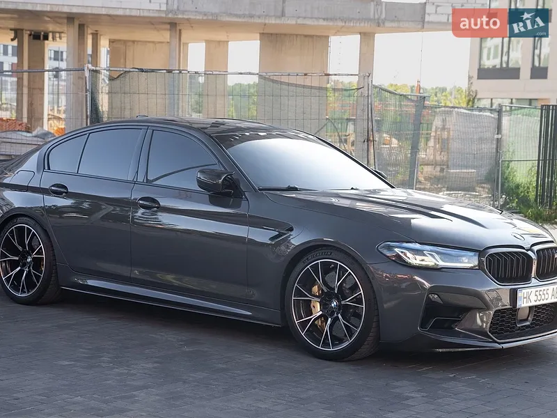 BMW M5