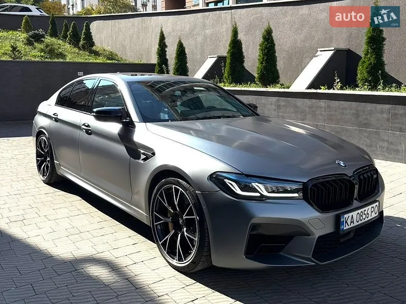 BMW M5
