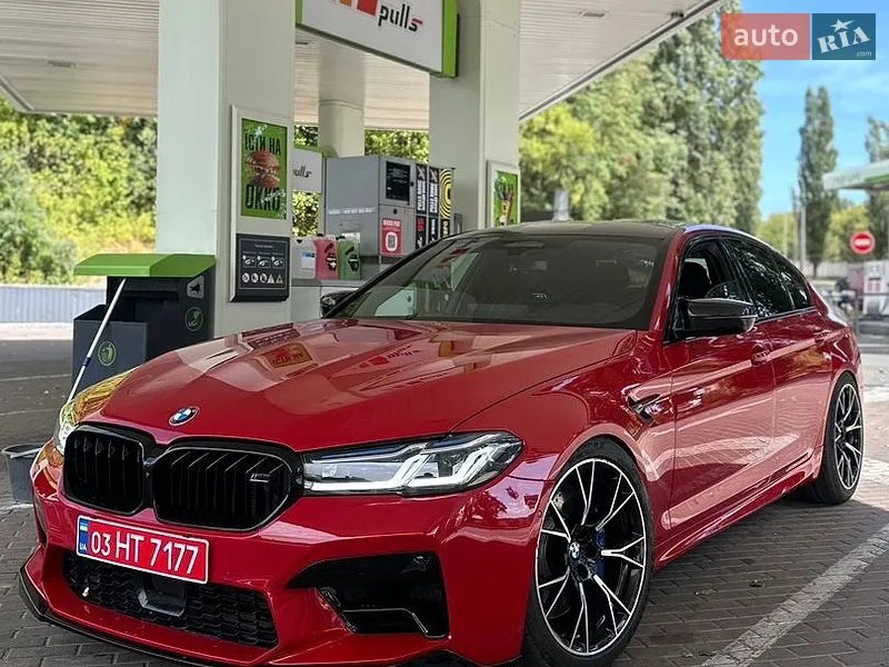 BMW M5