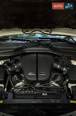 Кабріолет BMW M6 2008 в 