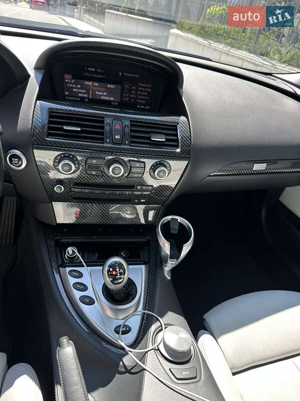 Кабриолет BMW M6 2008 в Киеве фото 26 Кабриолет BMW M6 2008 в Киеве