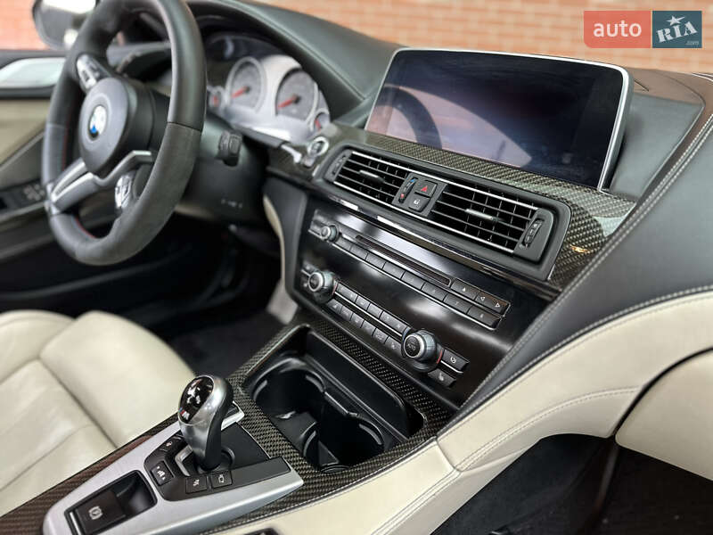 Купе BMW M6 2014 в Одесі
