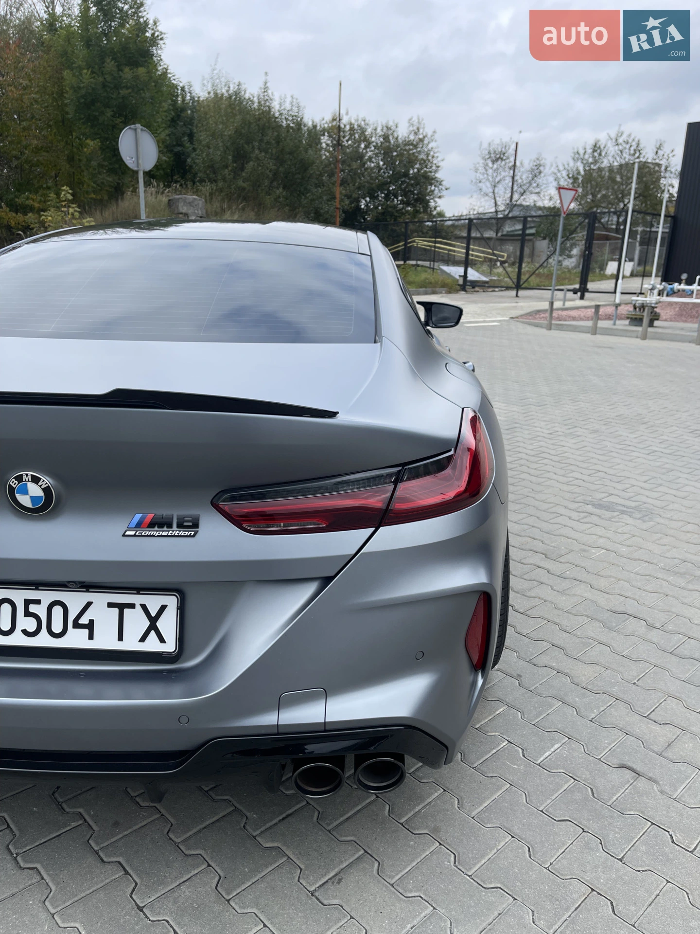 2022 BMW M8 - мініатюра 9