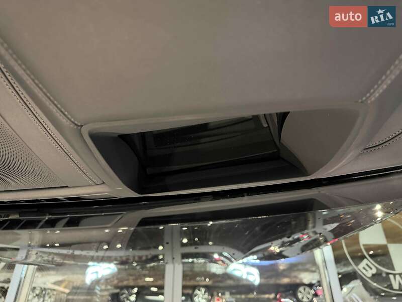 Купе BMW M8 Gran Coupe 2022 в Львове