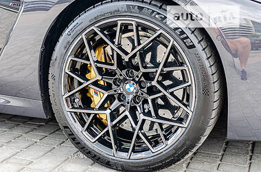 Купе BMW M8 2020 в 