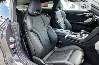Купе BMW M8 2020 в 