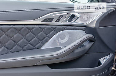 Купе BMW M8 2020 в 