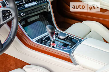 Купе BMW M8 2019 в 