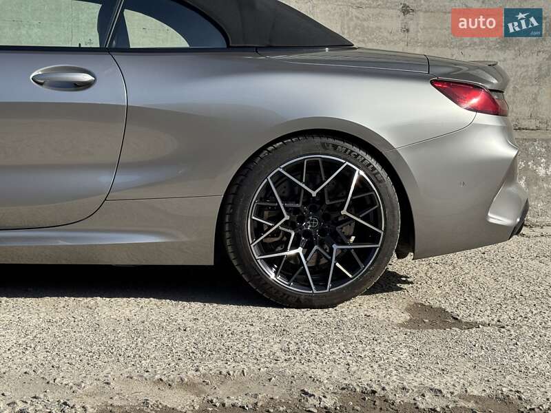 Кабриолет BMW M8 2021 в Днепре