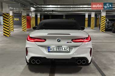 Кабриолет BMW M8 2019 в 