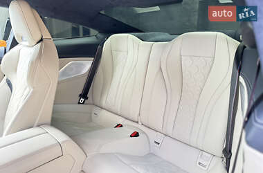 Купе BMW M8 2020 в 