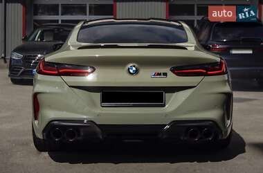 Купе BMW M8 2019 в 