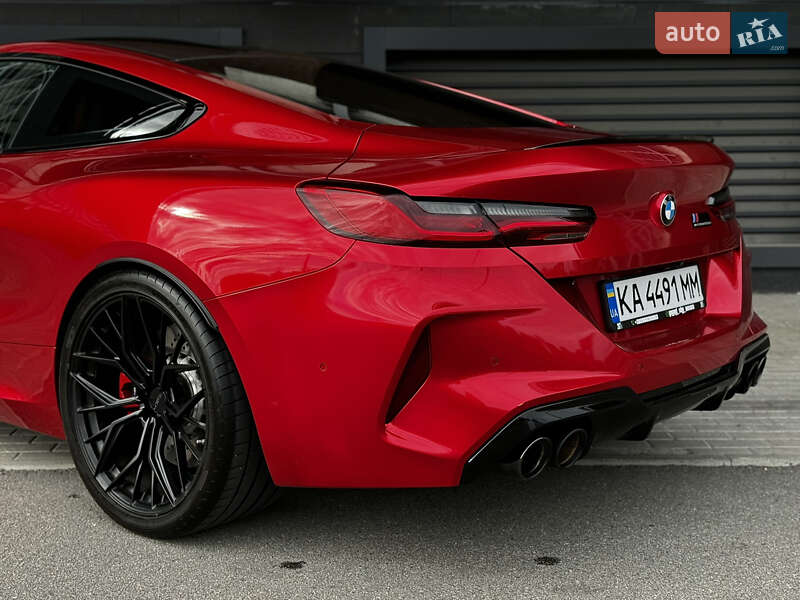 Купе BMW M8 2022 в Києві