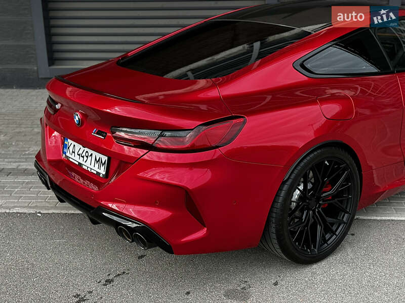 Купе BMW M8 2022 в Києві