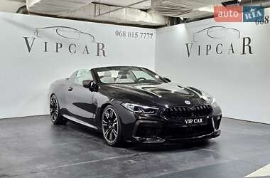 Кабриолет BMW M8 2019 в 