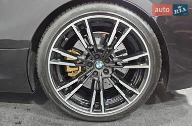Кабриолет BMW M8 2019 в 