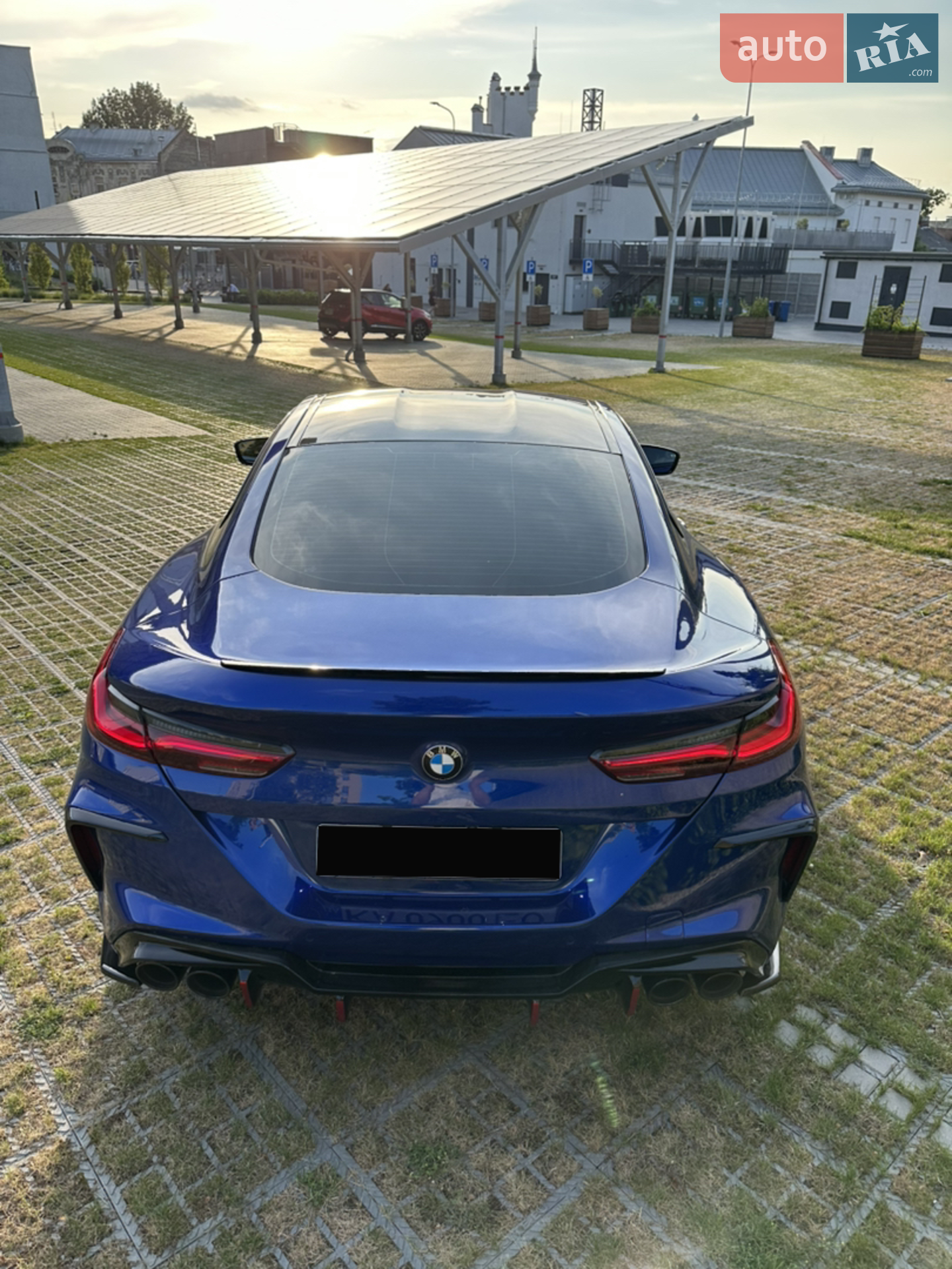 2019 BMW M8 - мініатюра 7