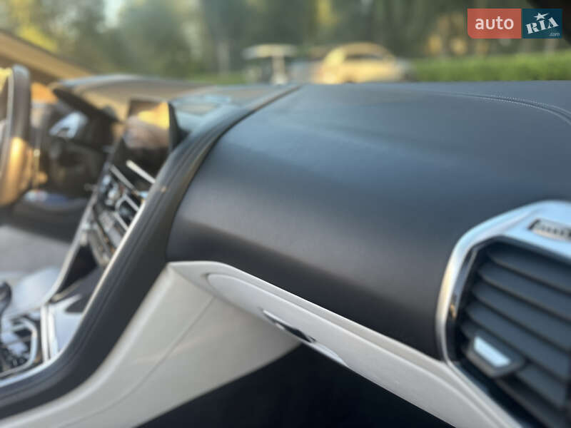 Кабріолет BMW M8 2019 в Києві