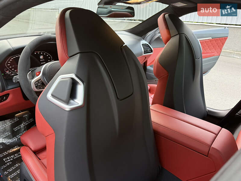 Купе BMW M8 2021 в Києві фото 60 Купе BMW M8 2021 в Києві