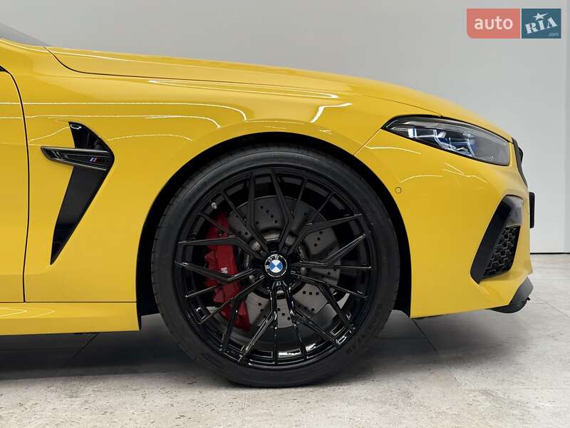 Купе BMW M8 2022 в Києві