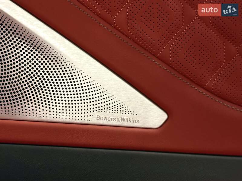 Купе BMW M8 2022 в Києві