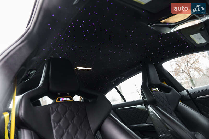 Купе BMW M8 2022 в Києві фото 51 Купе BMW M8 2022 в Києві