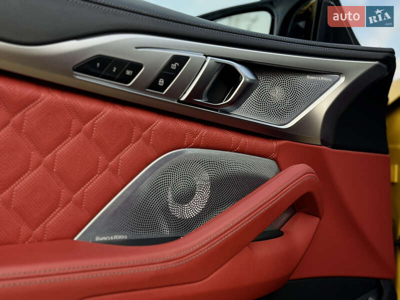 Купе BMW M8 2022 в Киеве
