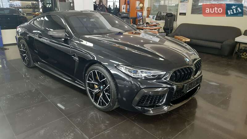 Купе BMW M8 2023 в Киеве
