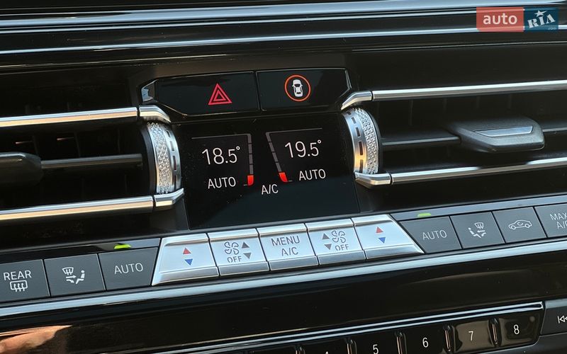 Купе BMW M8 2019 в Львове