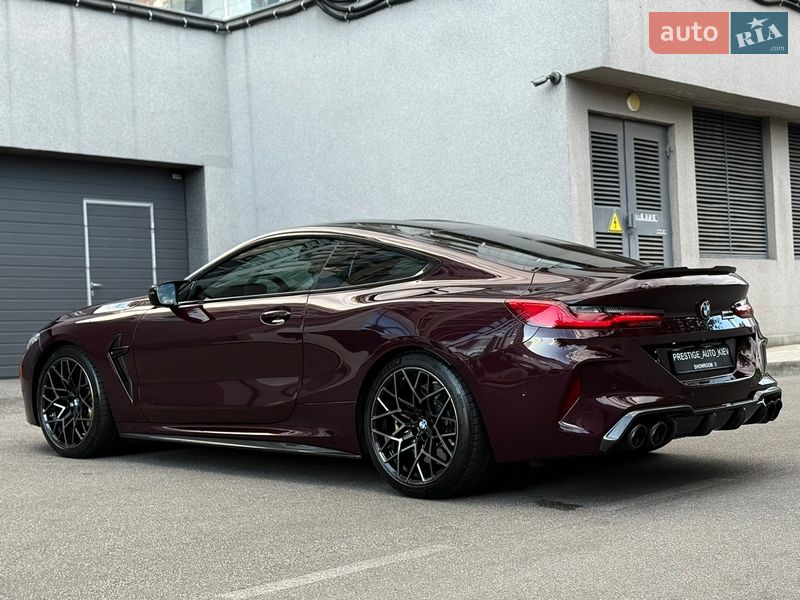 Купе BMW M8 2021 в Киеве