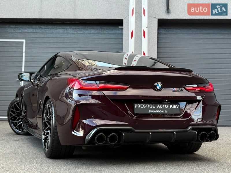 Купе BMW M8 2021 в Киеве