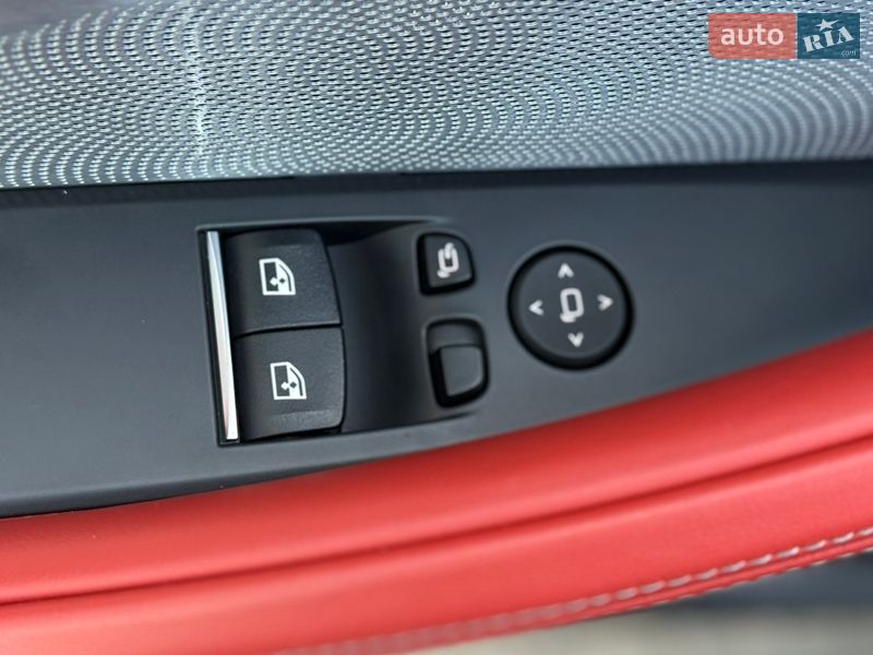 Купе BMW M8 2021 в Киеве