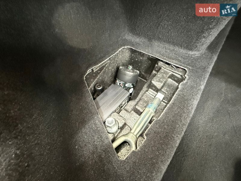 Купе BMW M8 2024 в Виннице фото 21 Купе BMW M8 2024 в Виннице