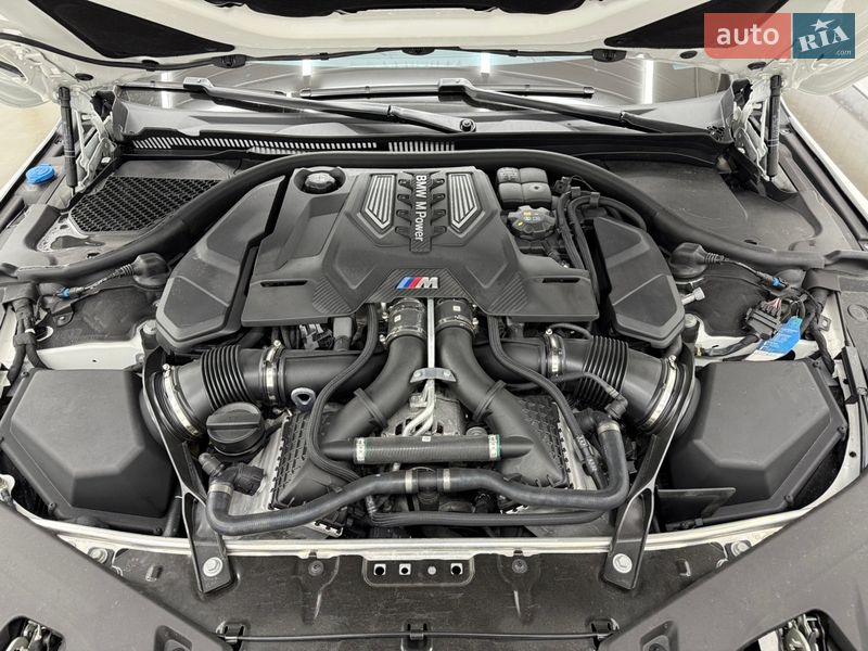 Купе BMW M8 2024 в Виннице фото 35 Купе BMW M8 2024 в Виннице