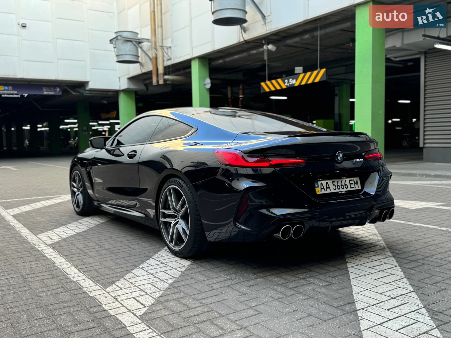 2019 BMW M8 - мініатюра 3