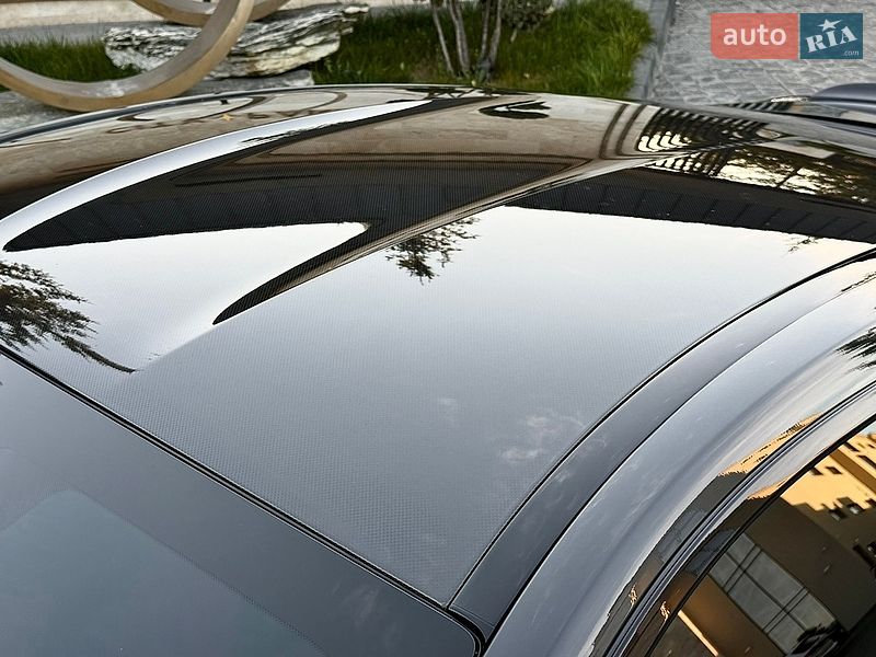 Купе BMW M8 2023 в Львове