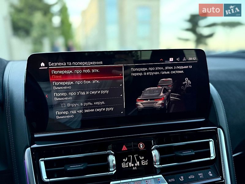 Купе BMW M8 2023 в Львове