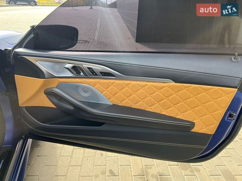 Купе BMW M8 2019 в Києві фото 22 Купе BMW M8 2019 в Києві